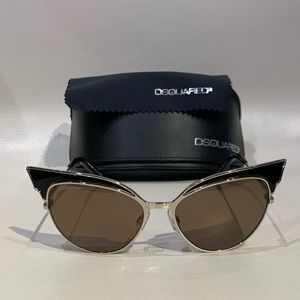 New Women’s Dsquared2 Sunglasses